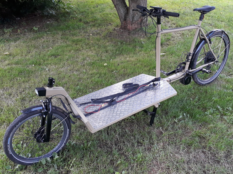 Cargo bike left side